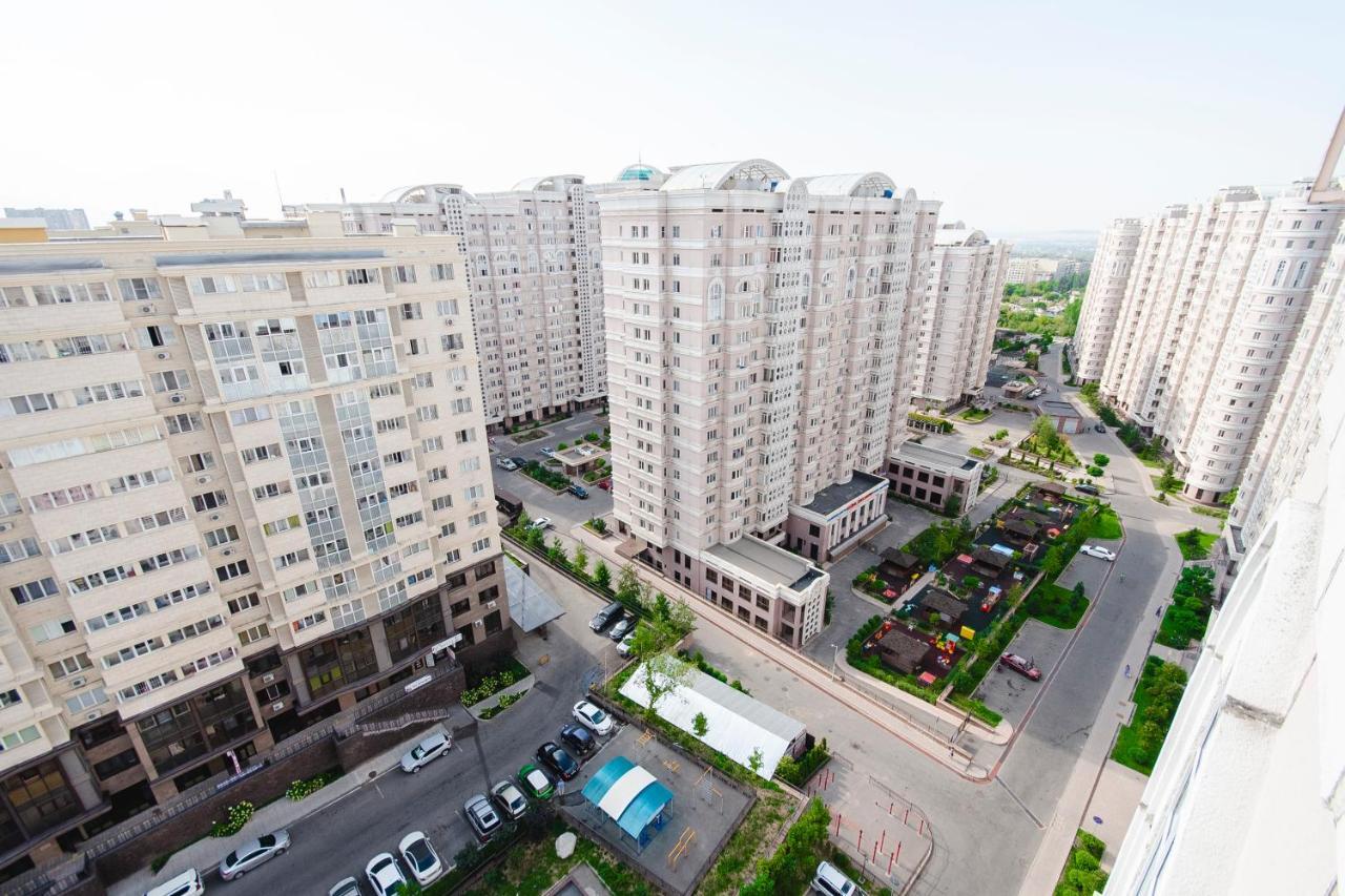 Razmestim В Жк Шахристан На 15 Этаже Almaty Exterior foto